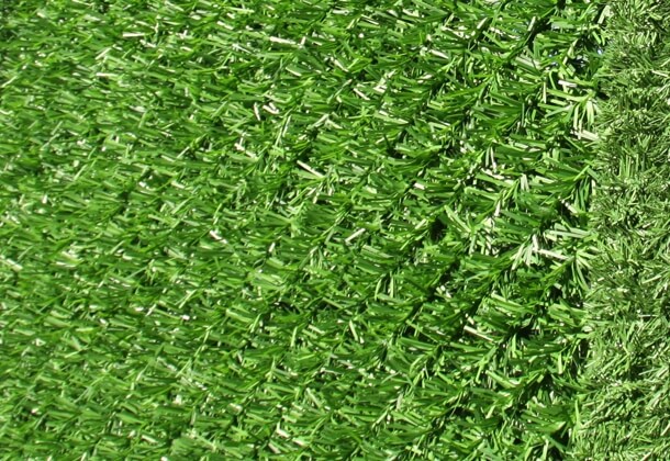 صنع العشب الاصطناعي